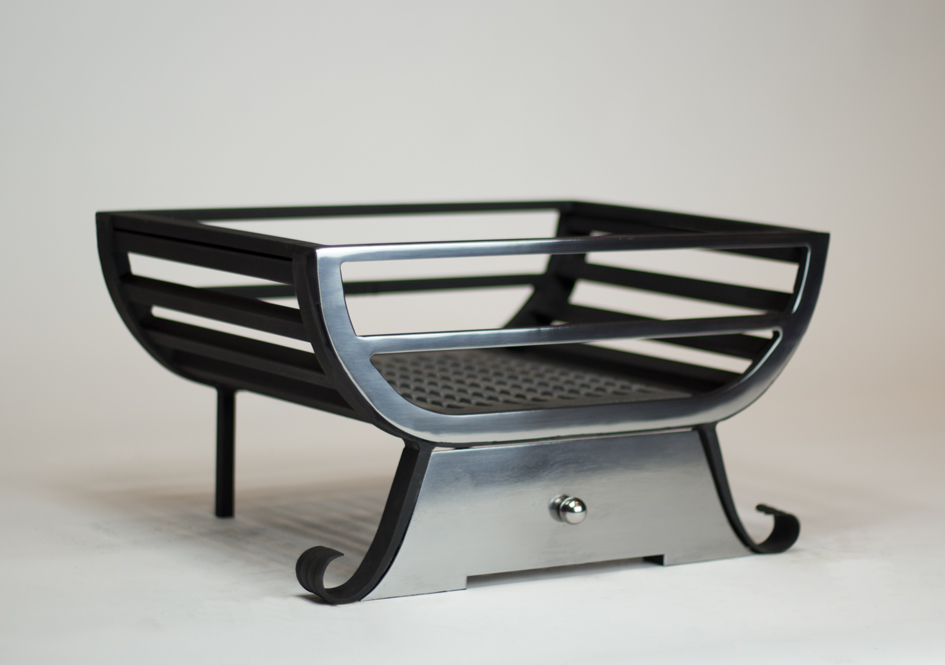 Ducksnest Freestanding Fire Basket